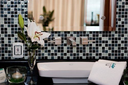 Hotel Suites Nadia 부세리아스 외부 사진