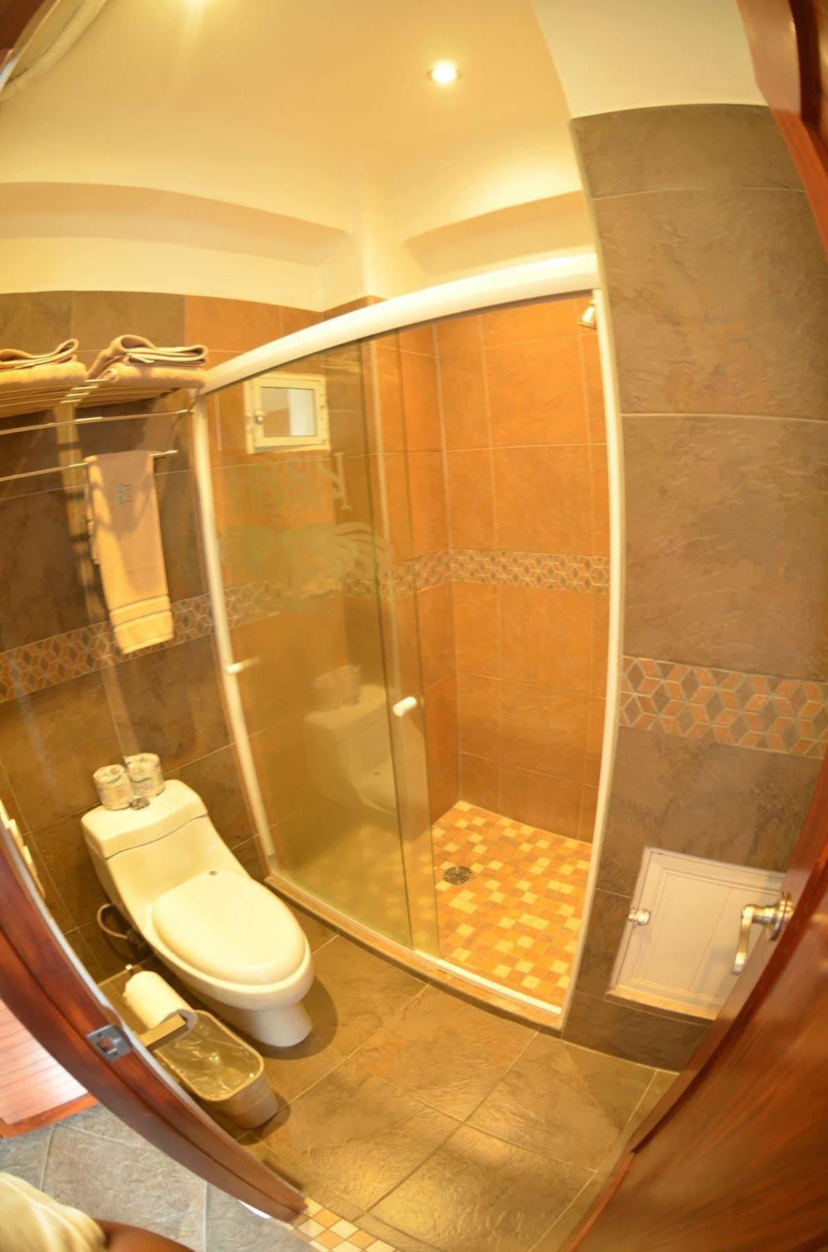 Hotel Suites Nadia 부세리아스 외부 사진