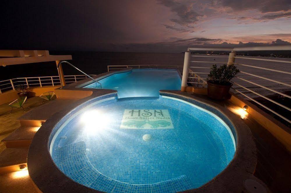Hotel Suites Nadia 부세리아스 외부 사진